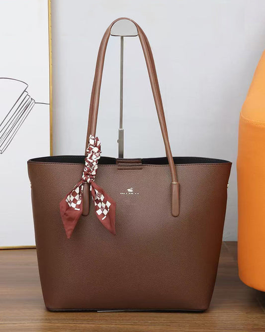 Bolso grande de buena capacidad