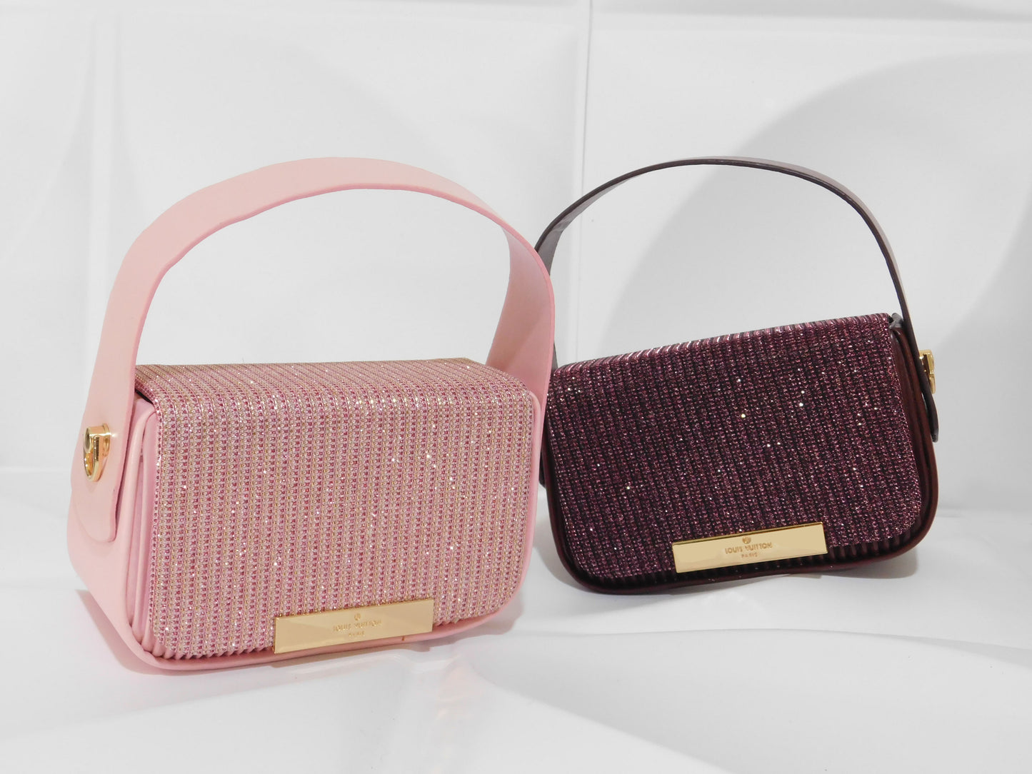 Mini carteritas tipo crossbody a la moda