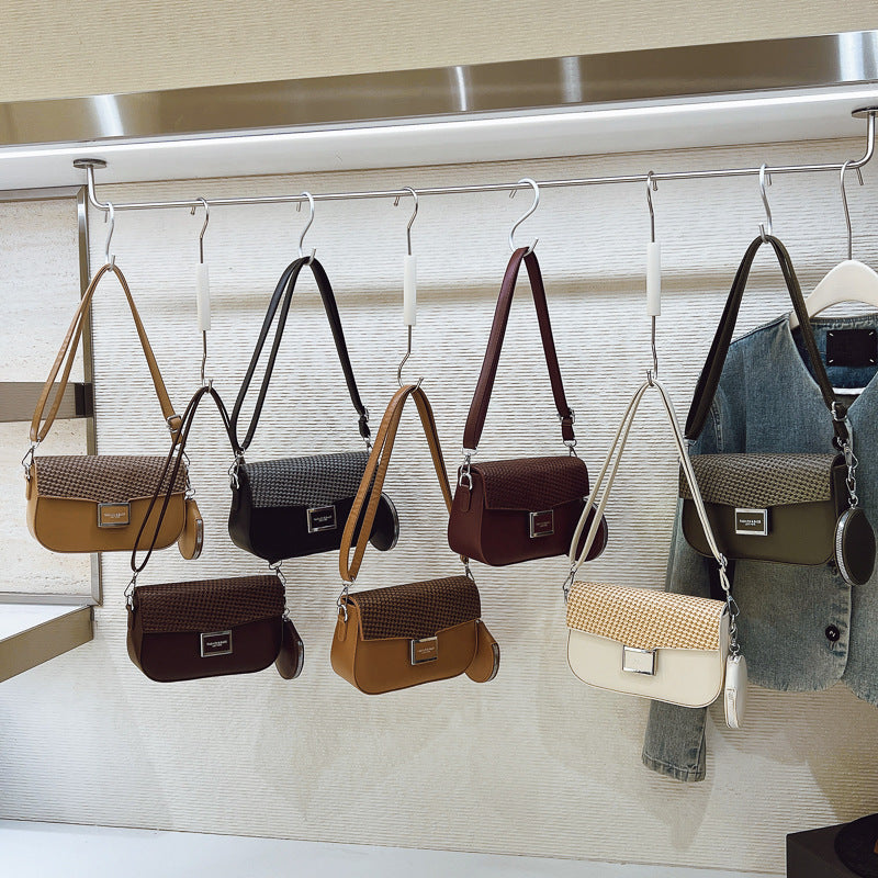 Crossbody con estillo conservador clasico