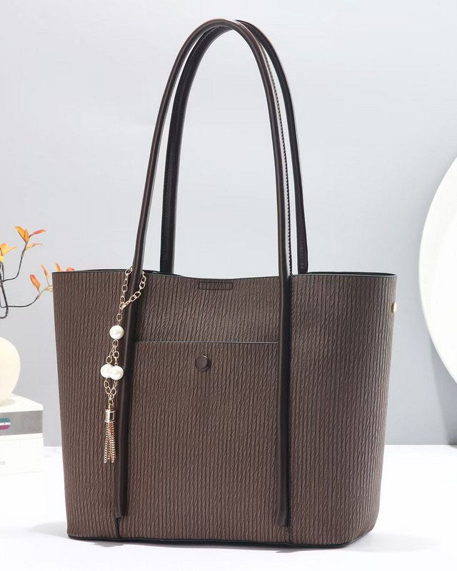 Bolso tote de cuero sintético con diseño simple y elegante