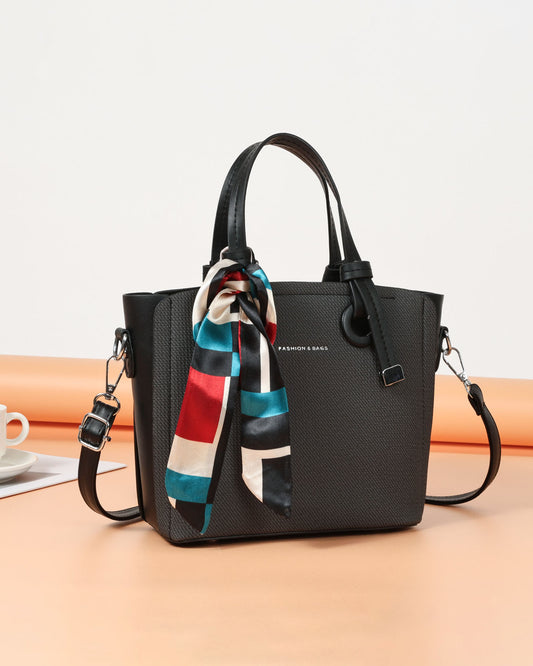Black Friday • MiniBag con bufanda moda casual