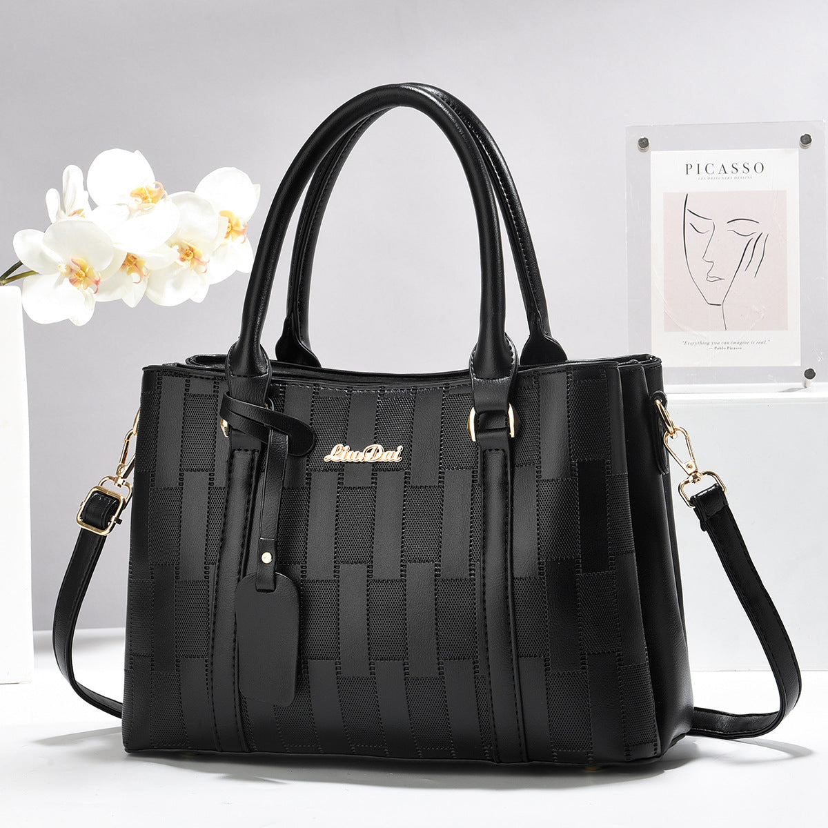 Cartera mediana con estilo ejecutivo