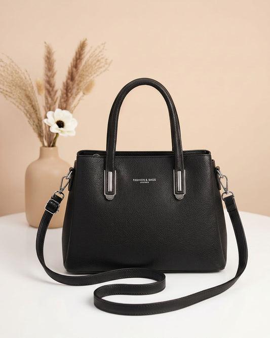 Bolso de mano mediana con correa ajustable para el hombro