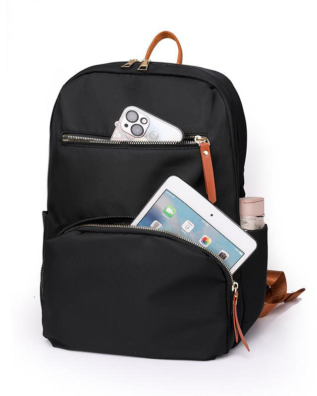 Mochila mediana de formato rectangular para uso diario