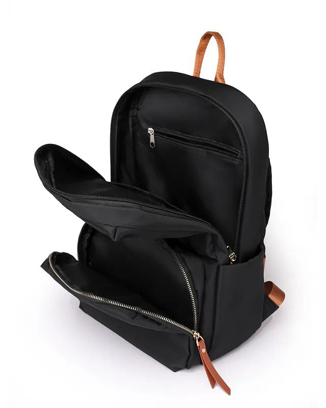 Mochila mediana de formato rectangular para uso diario