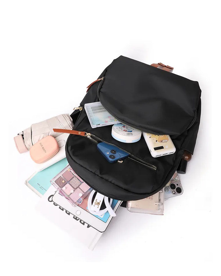 Mochila mediana de formato rectangular para uso diario