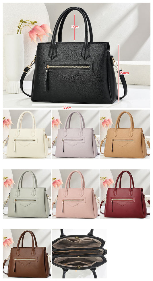 Cartera mediana espaciosa con diseño casual conservador