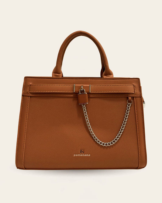 Cartera mediana con candado frontal y cadena decorativa