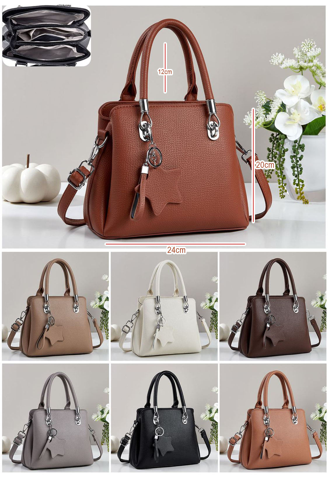 Cartera mediana con llavero colgante y detalles en plateado