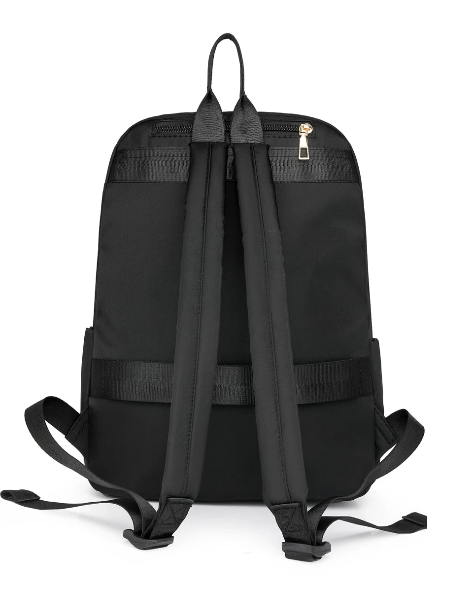 Mochila Minimalista–funcional. Discreto y práctico, de uso diario y viajes