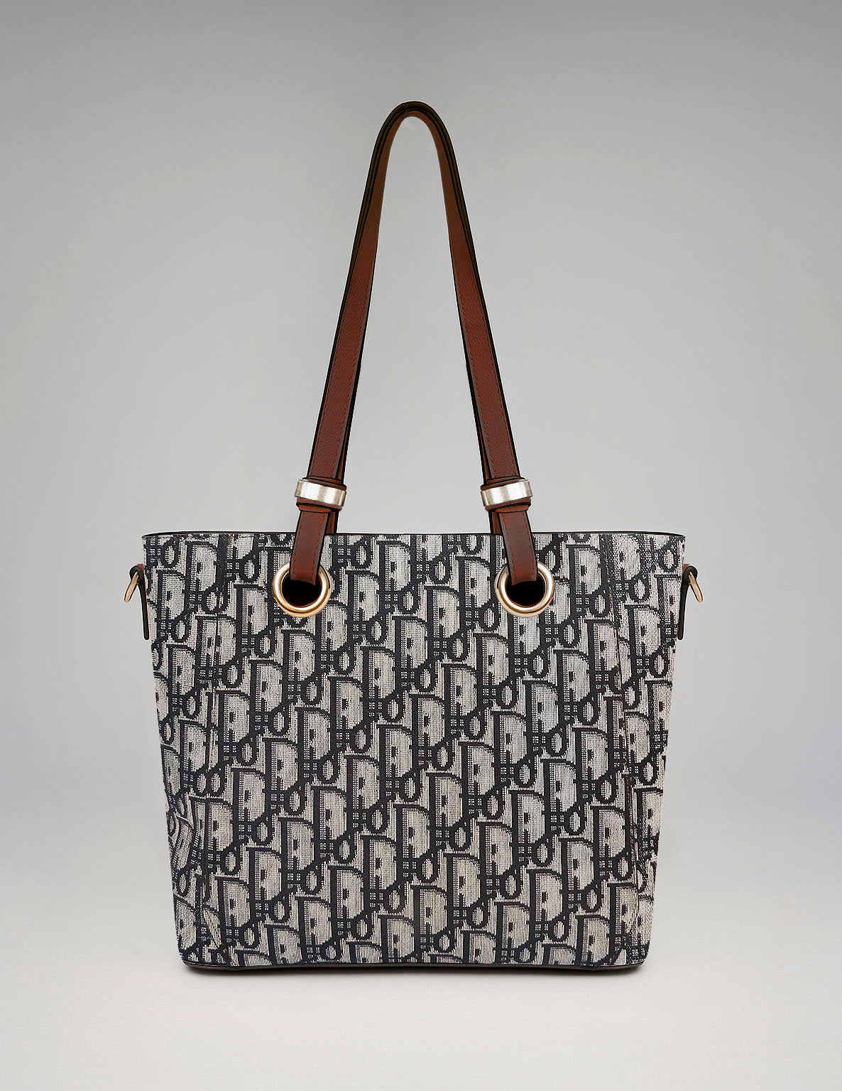 Black Friday • Cartera espaciosa
