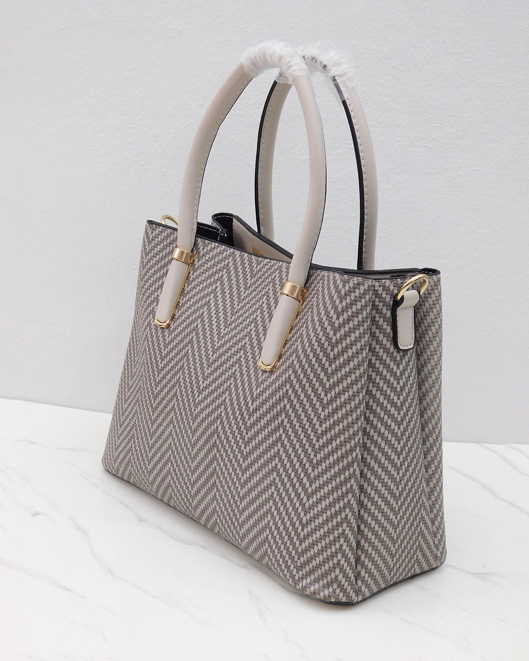Cartera de mano de estilo casual