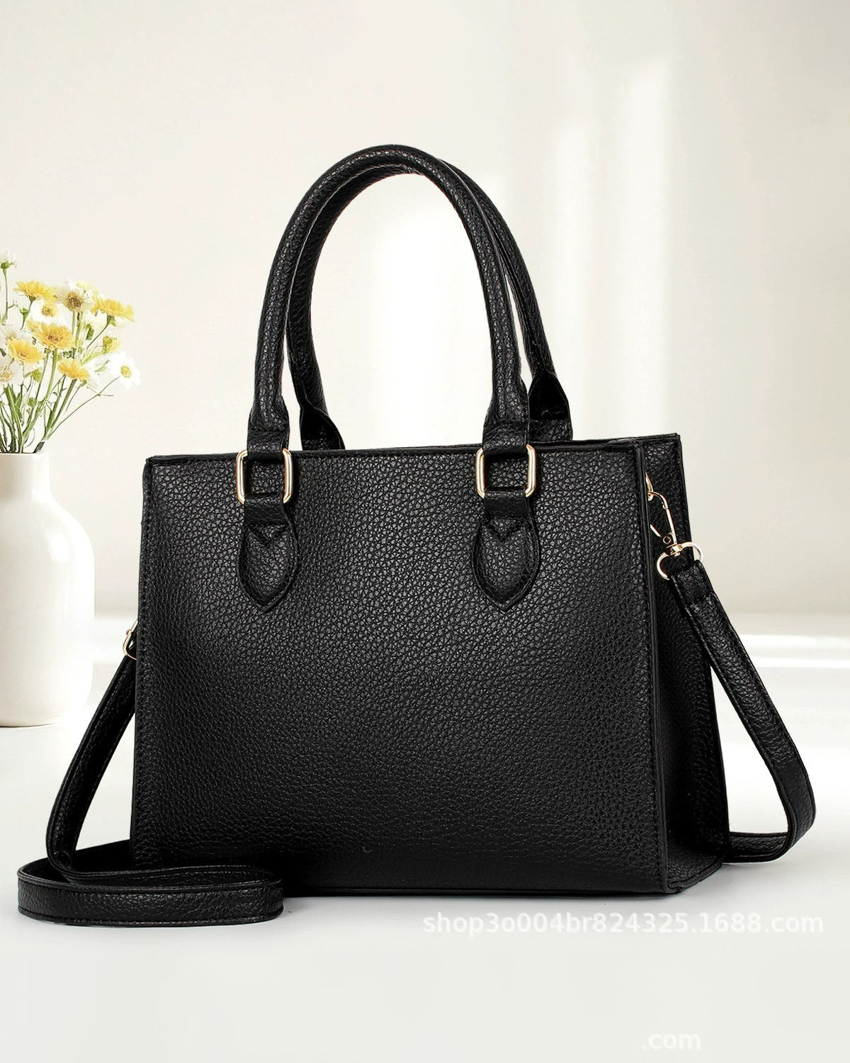 Cartera compacta de forma cuadrada