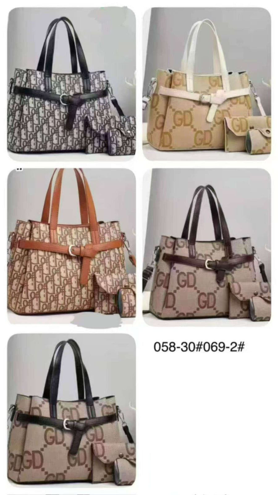 Cartera estampada con dos accesorios incluidos