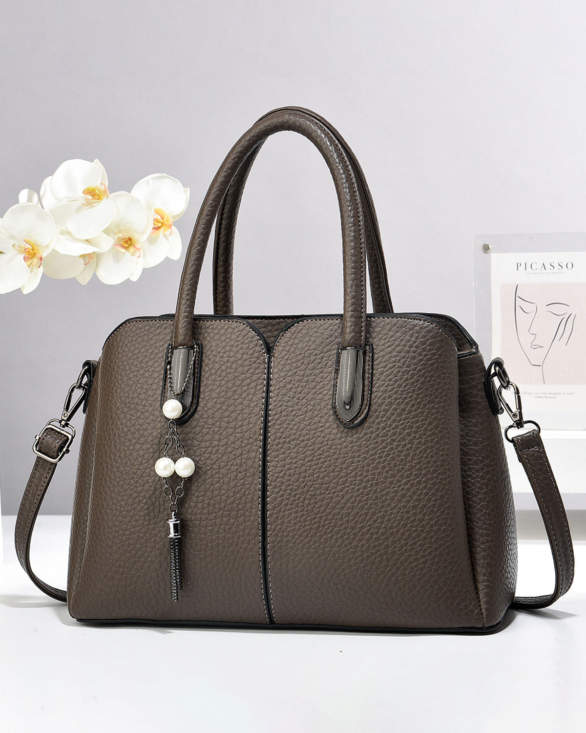 Cartera mediana ideal para oficina