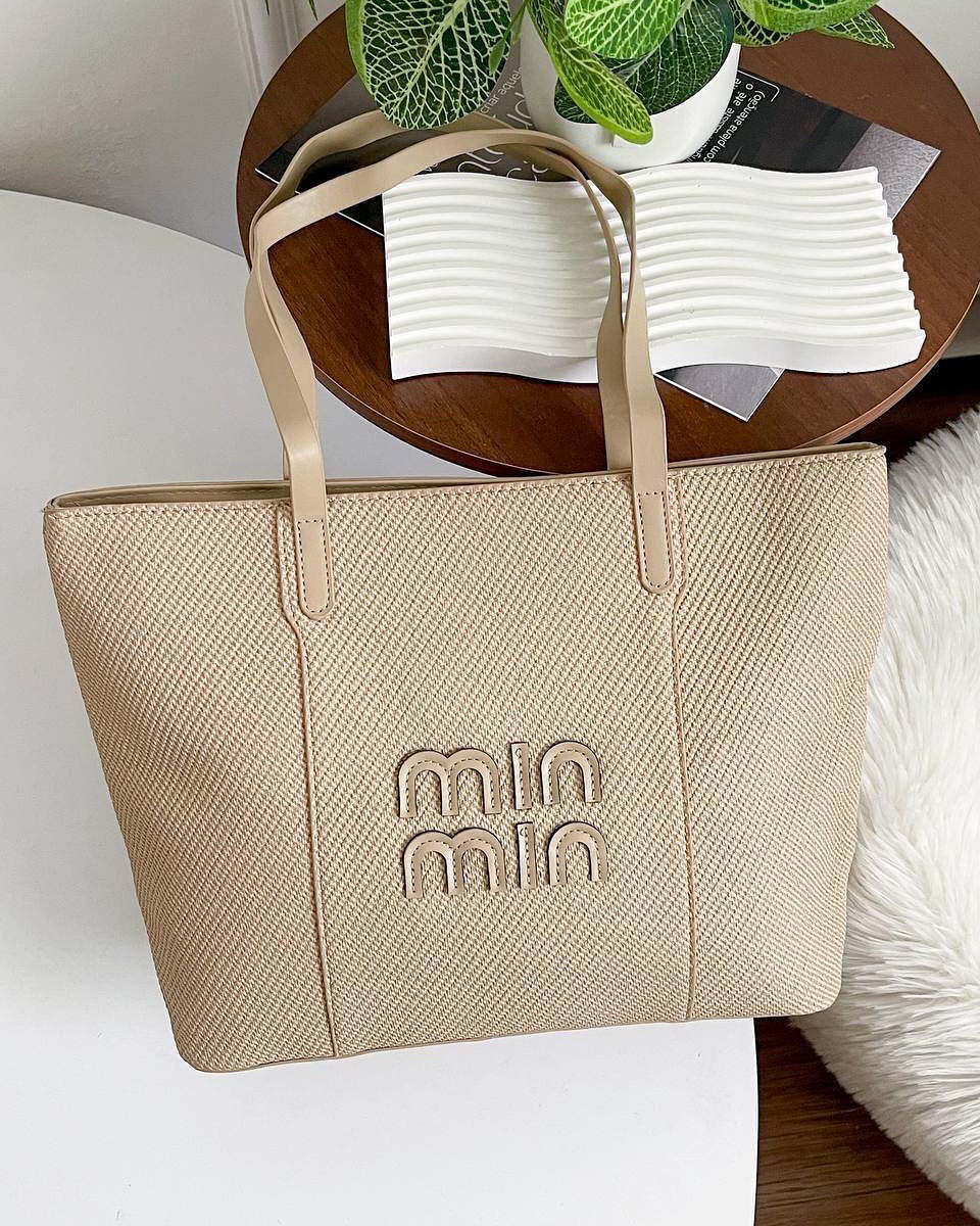 Black Friday • Cartera espaciosa con bufanda