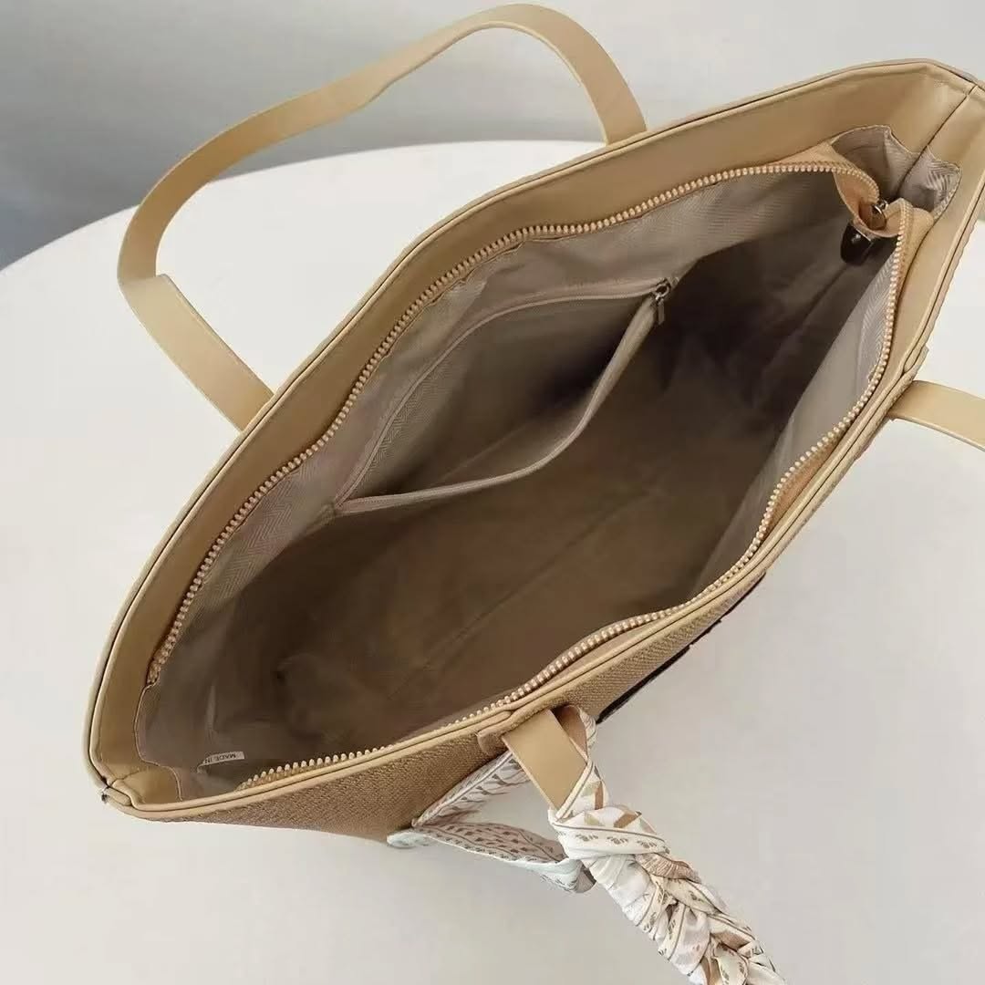 Black Friday • Cartera espaciosa con bufanda