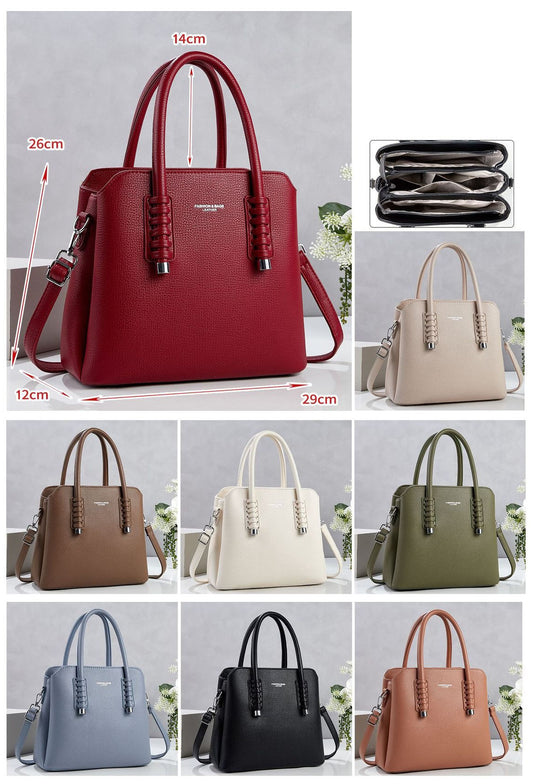 Cartera espaciosa con detalles unicos