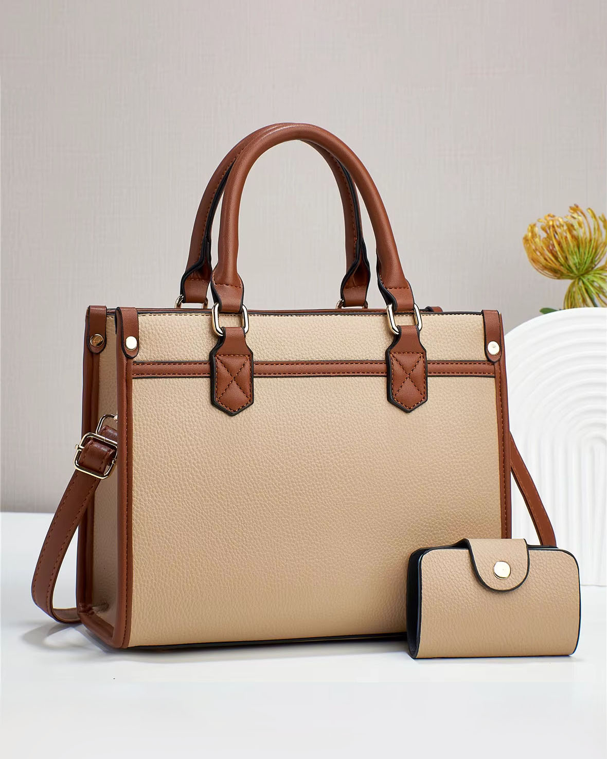 Cartera cuadrada tamaño pequeño