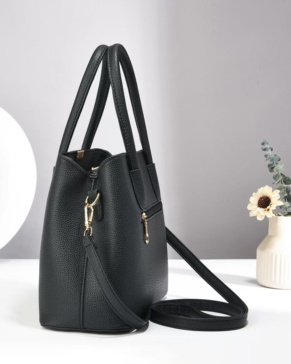 Cartera mediana con sobre libre