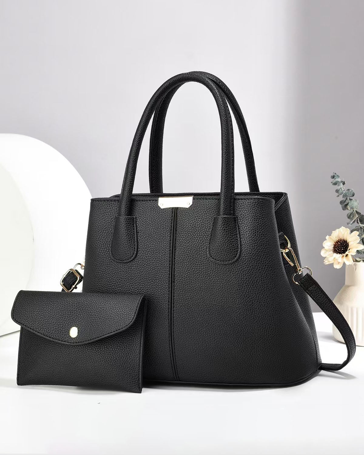 Cartera mediana con sobre libre