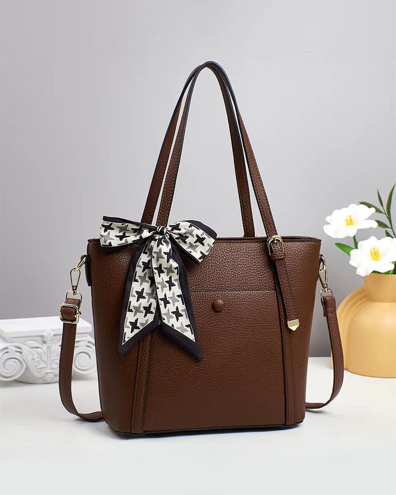 Black Friday • Cartera grande con bolsillo frontal y bufanda decorativa