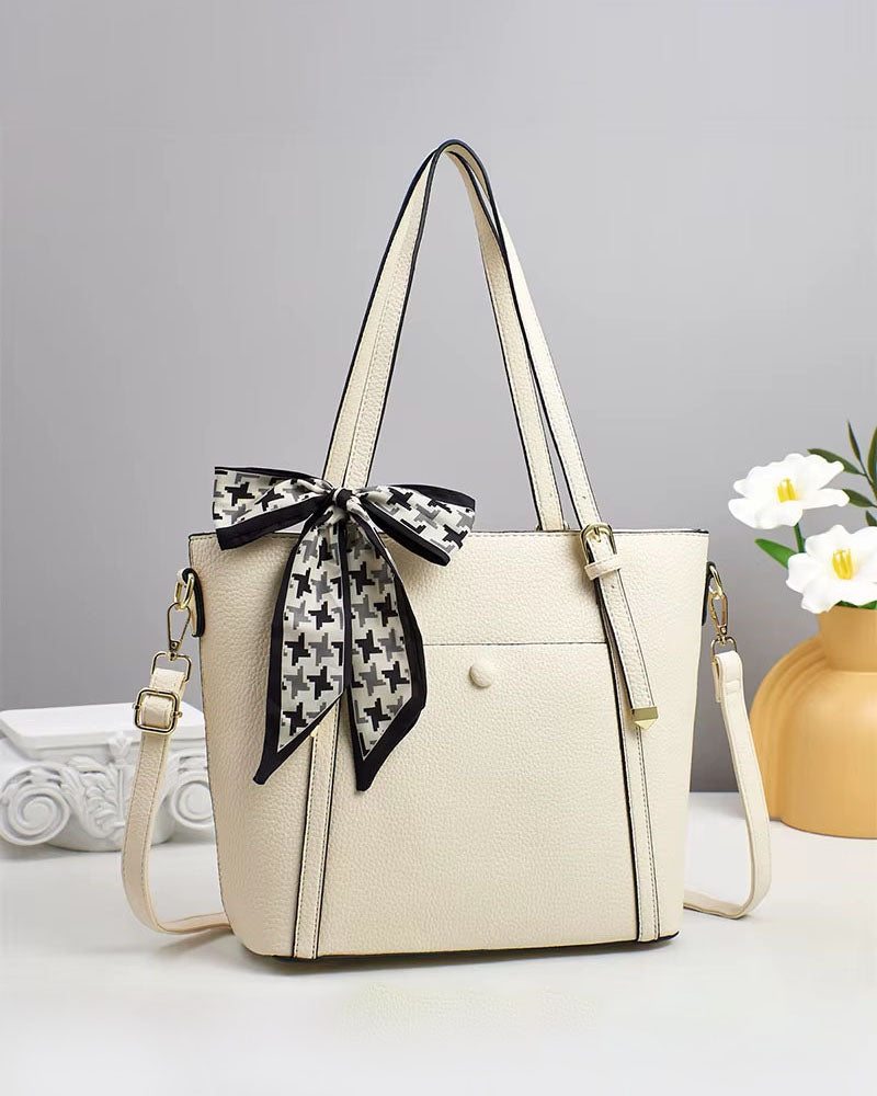 Black Friday • Cartera grande con bolsillo frontal y bufanda decorativa