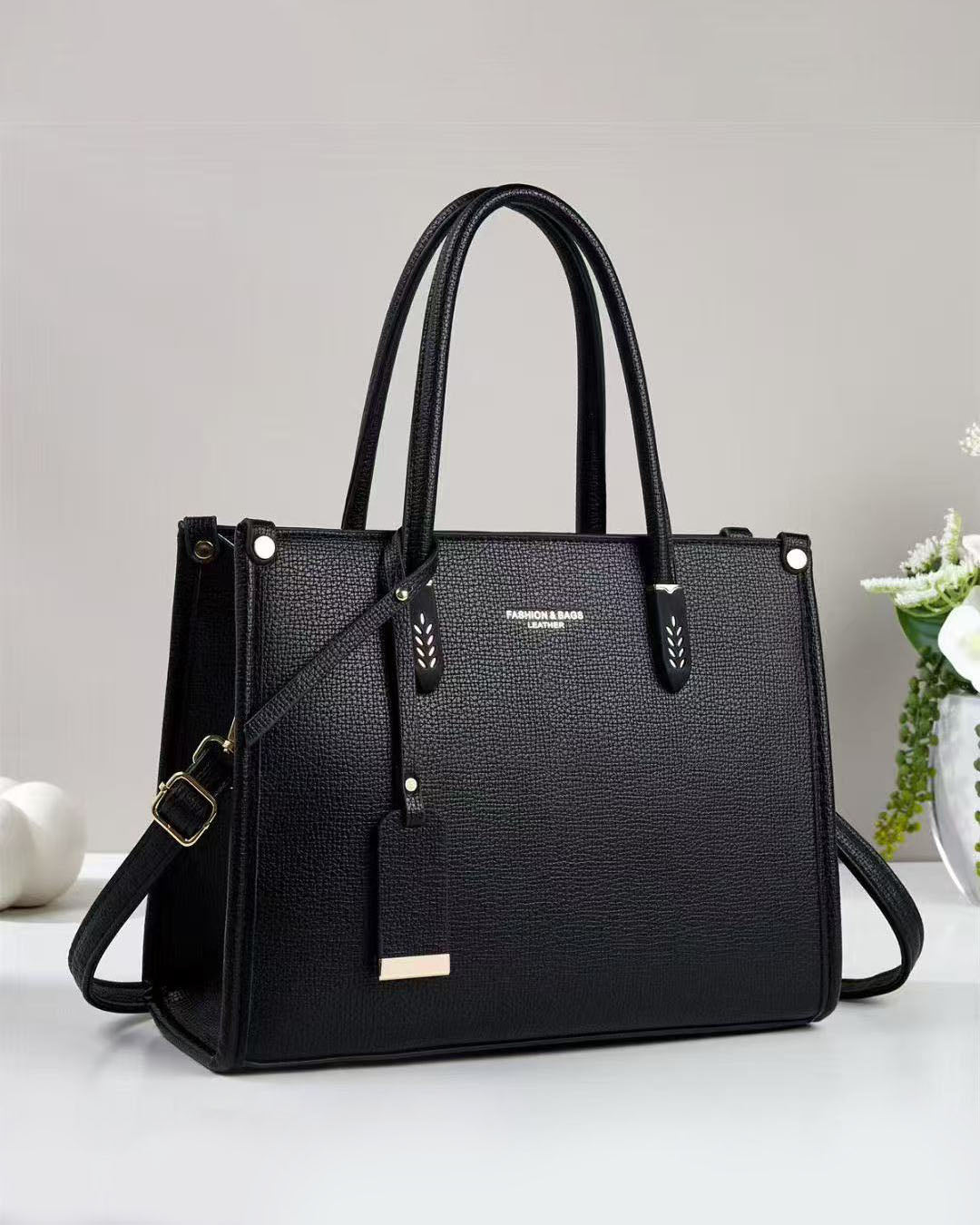 Cartera mediana para oficina y salidas casuales