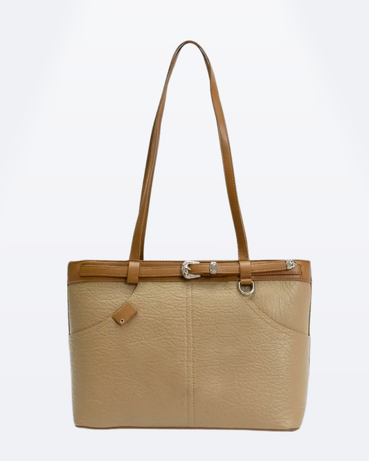 Black Friday • Cartera espaciosa tipo bolso con detalles en plateado