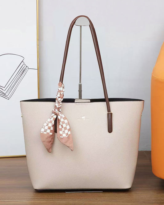 Bolso grande de buena capacidad