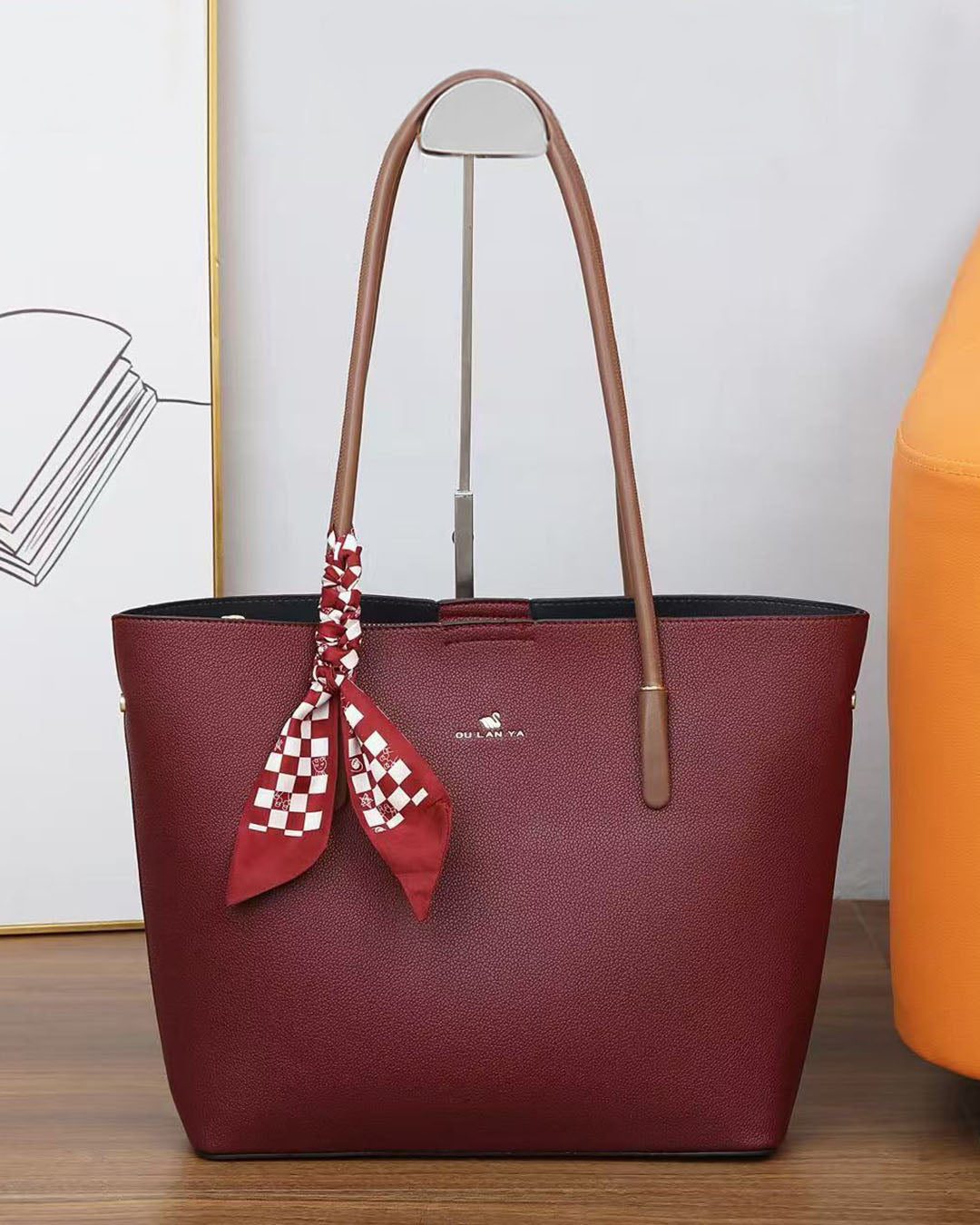 Bolso grande de buena capacidad