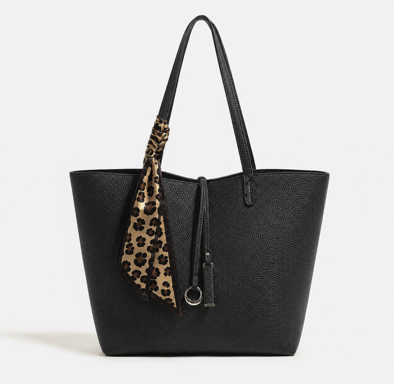Bolso espacioso tipo tote para uso diario