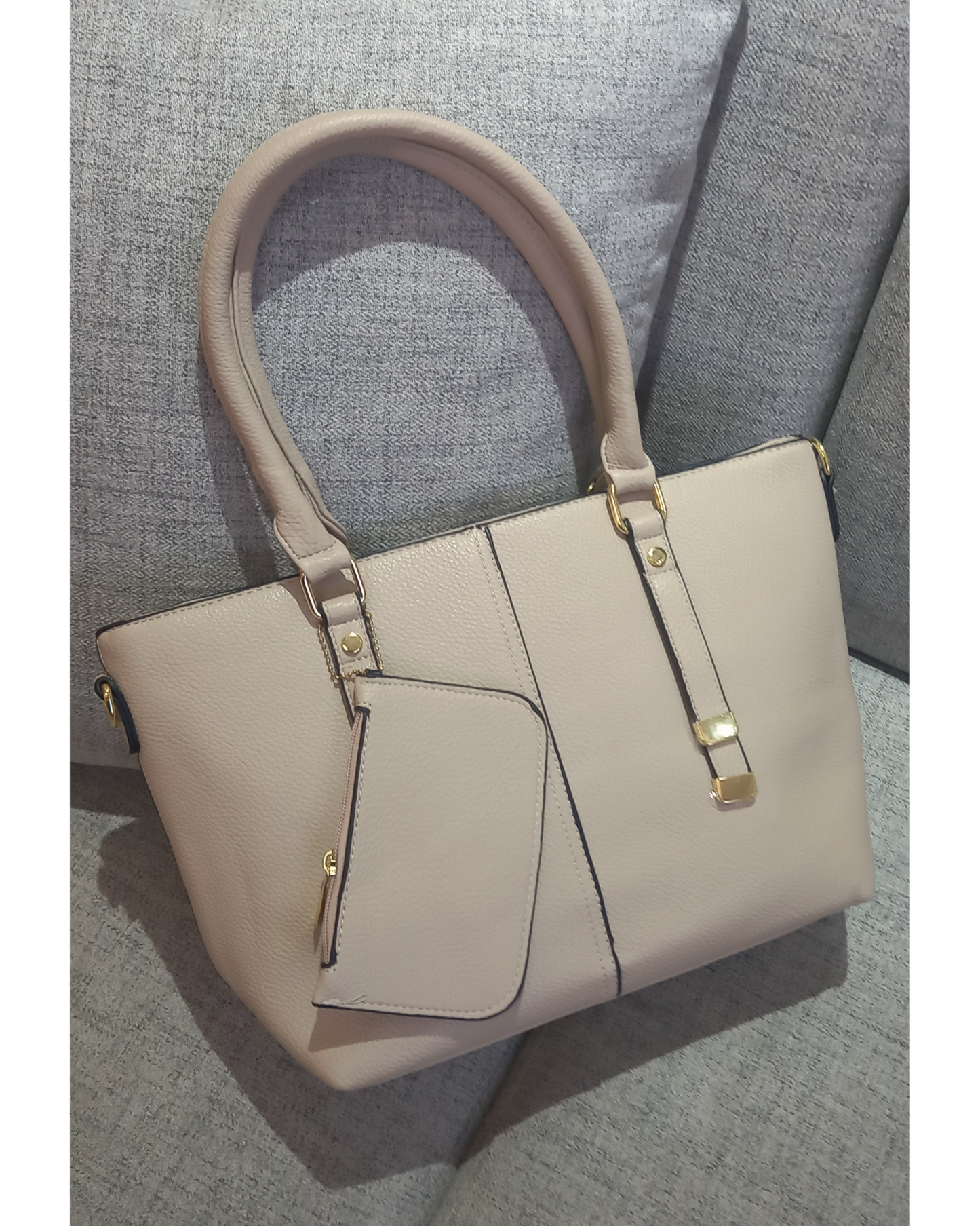 Black Friday • Cartera espaciosa con bolsillo colgante