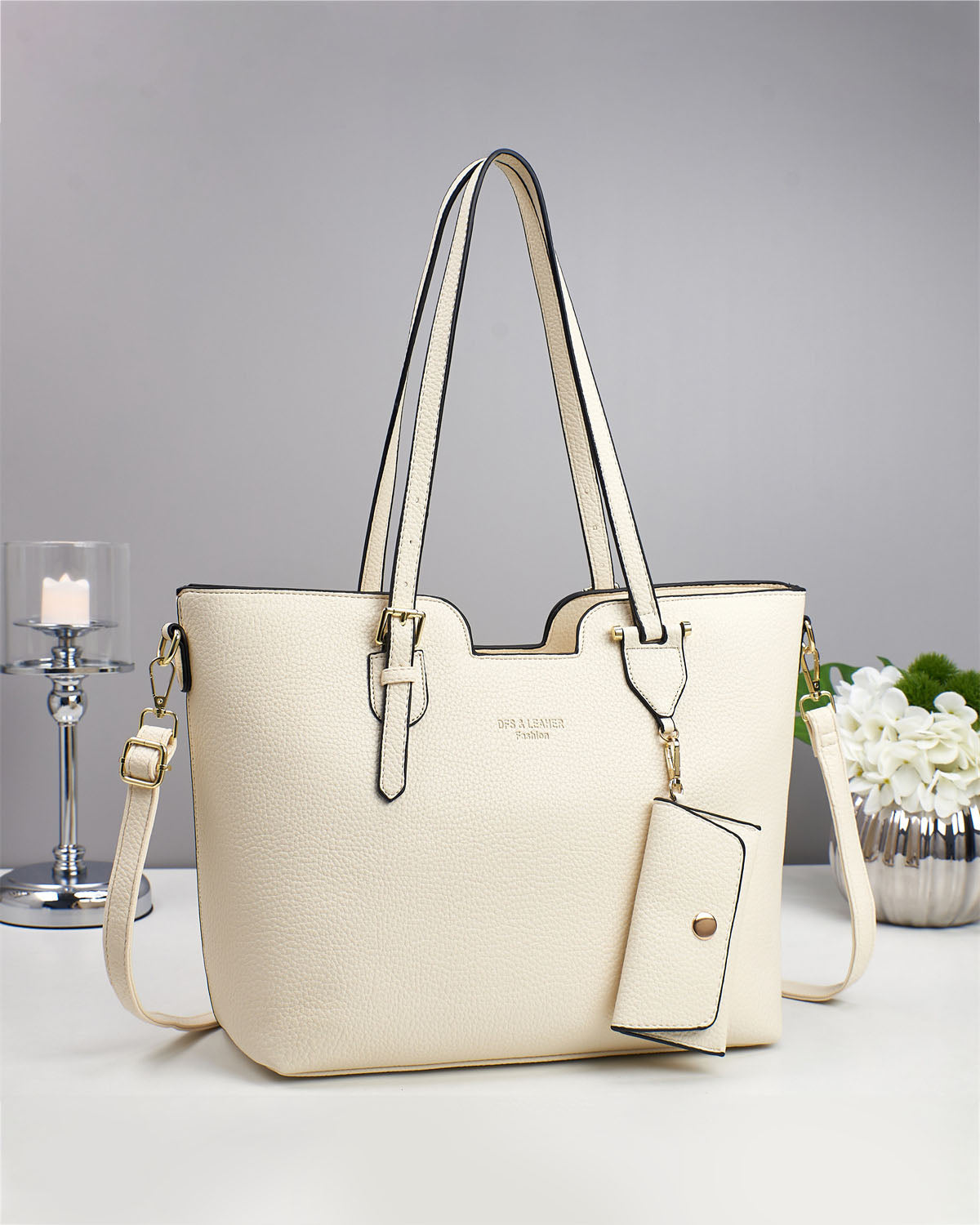 Cartera grande para uso en hombro