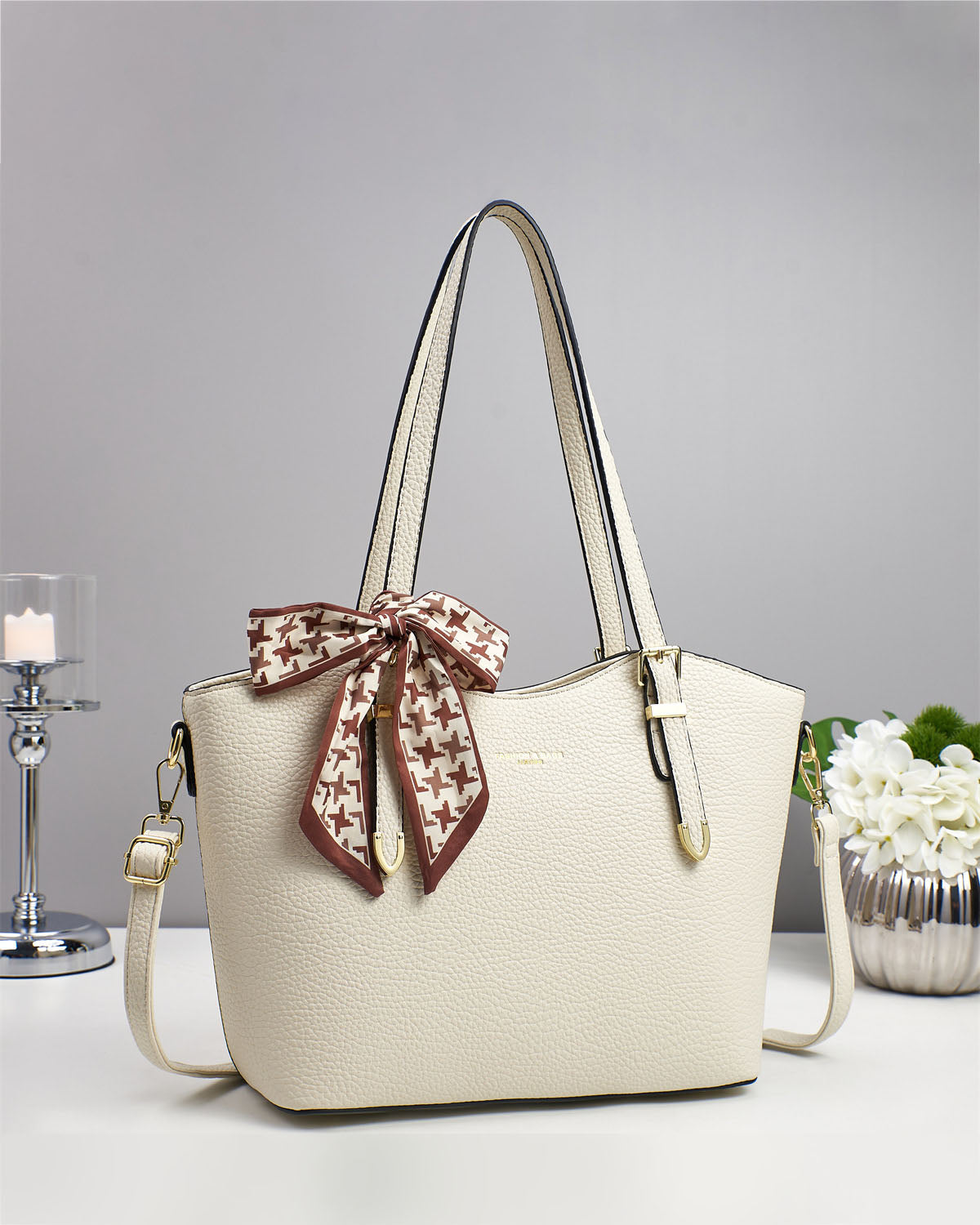 💕Oferta ¡San Valentín! 💕 • Cartera espaciosa con tiros para uso en hombro