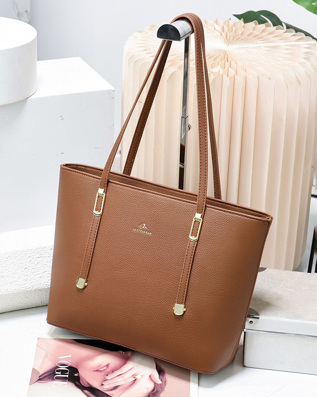 Cartera tipo tote para uso diario