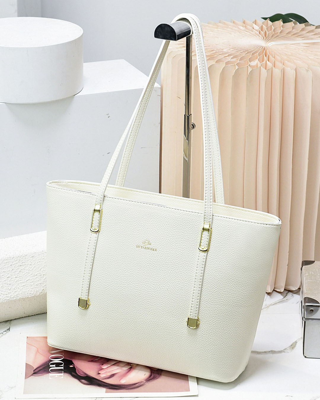 Cartera tipo tote para uso diario
