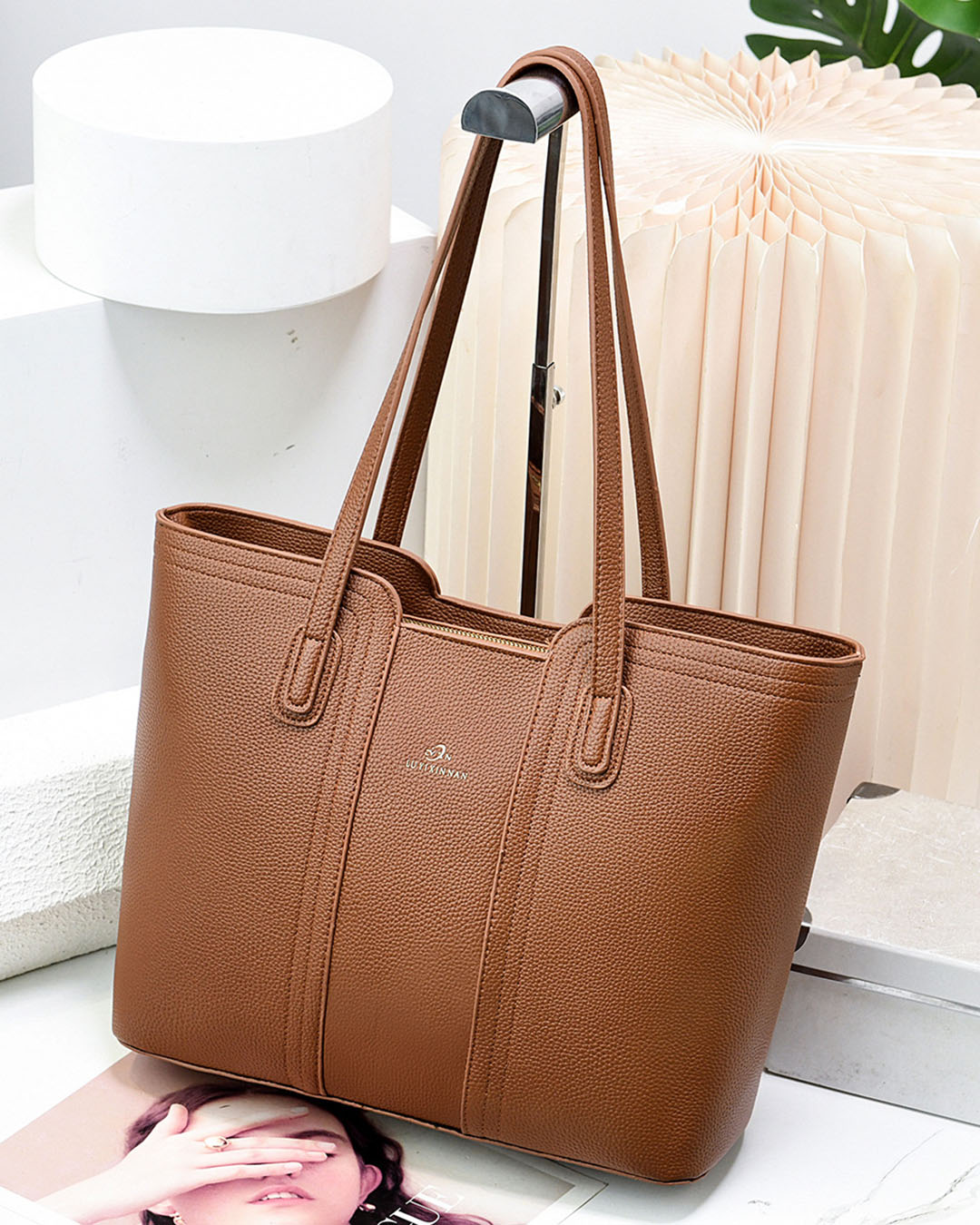 Bolso ejecutivo tipo tote
