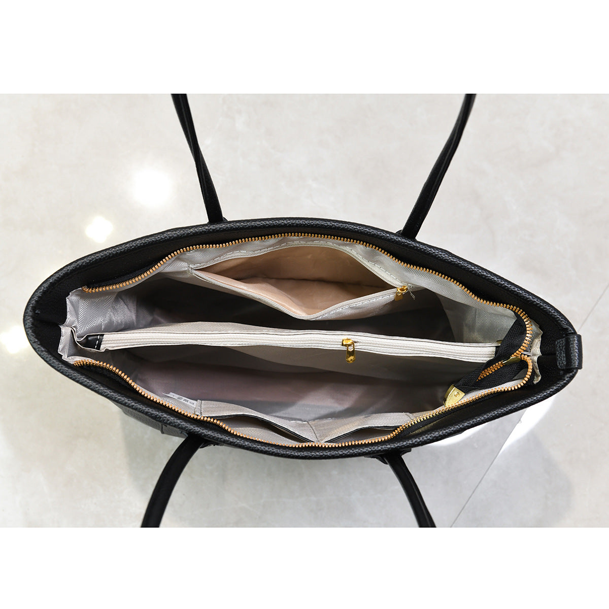 Bolso ejecutivo tipo tote