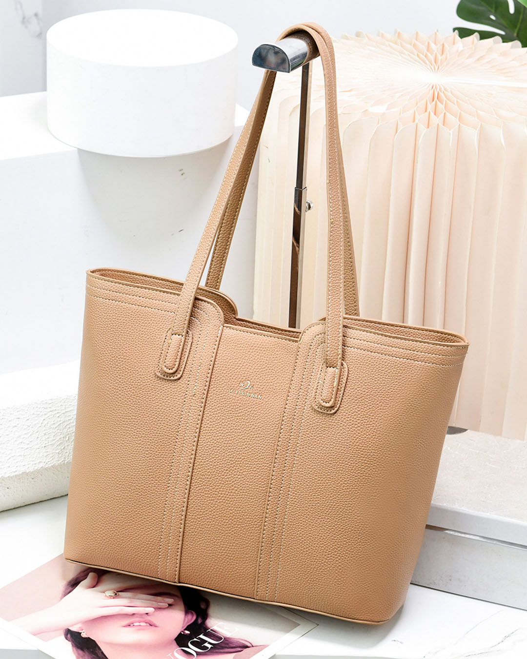 Bolso ejecutivo tipo tote