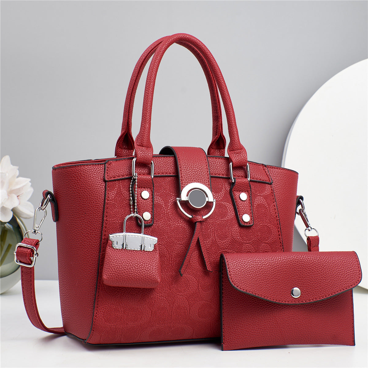 Cartera mediana espaciosa con sobre y llavero