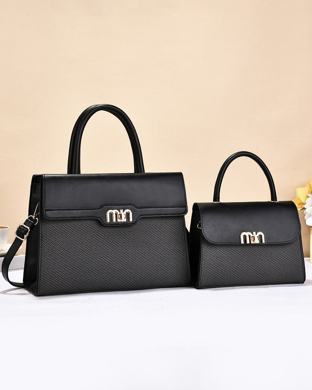 Conjuntos de bolsas de estructura rigida con diseño clasico para uso casual o elegante