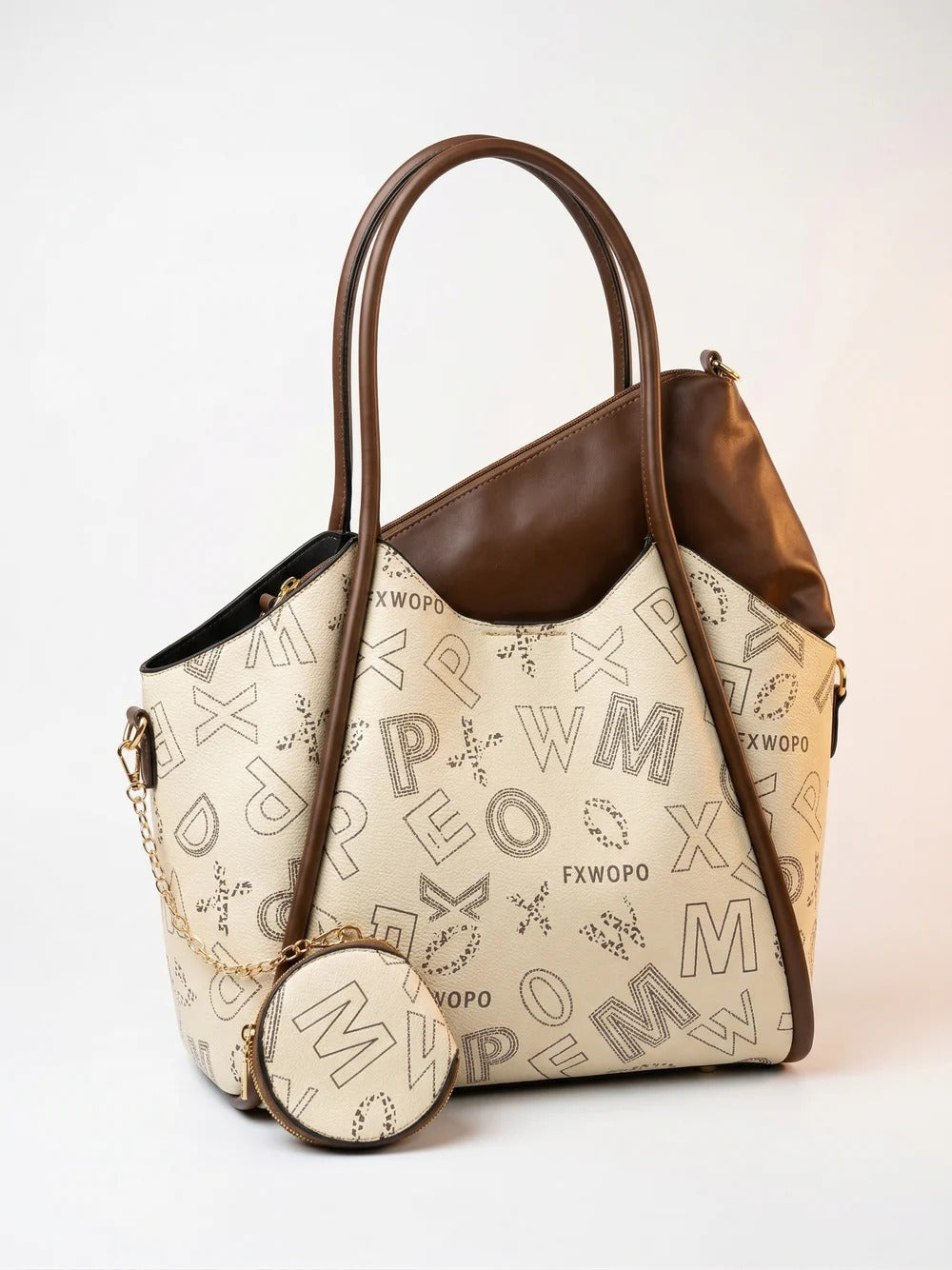Bolso tote con estampado de letras y un bolso bandolera a juego