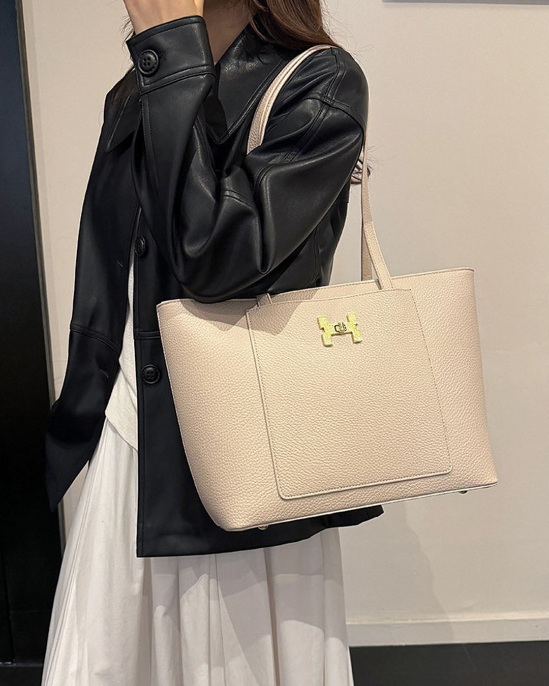 Bolso tote con bolsillo frontal
