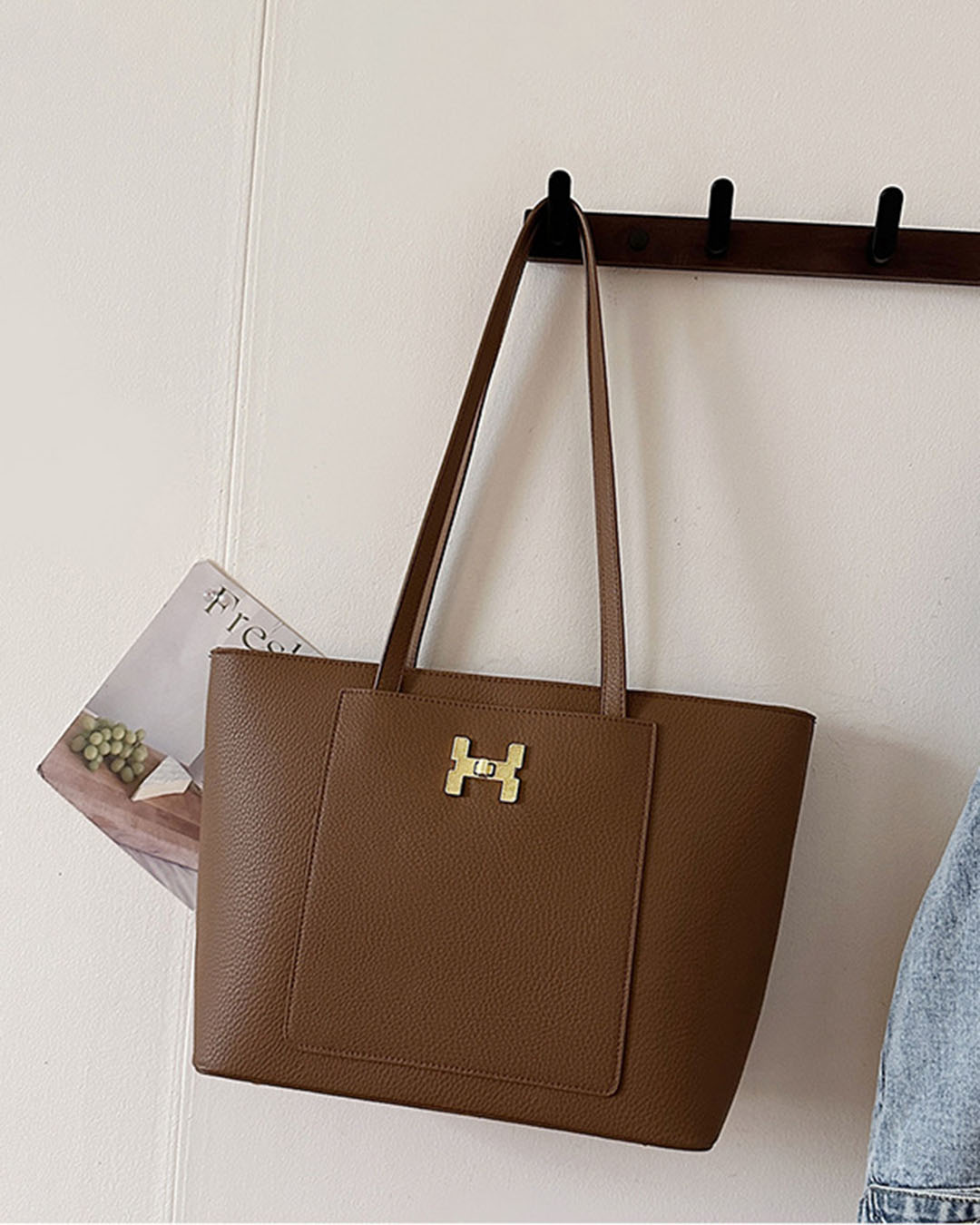 Bolso tote con bolsillo frontal