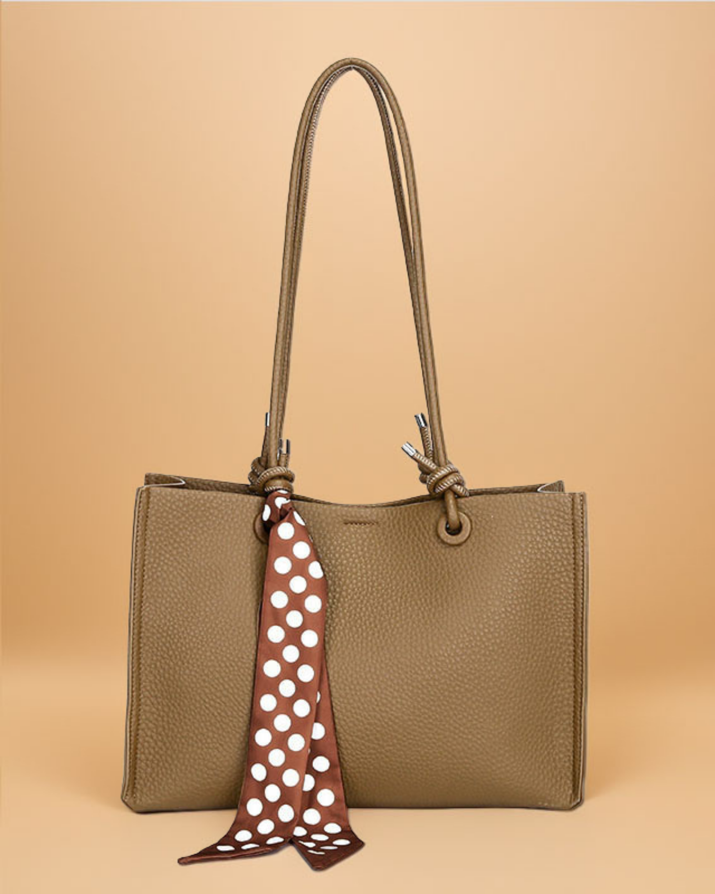 Black Friday • Cartera Tipo Tote de Asas Largas con Pañuelo Decorativo y Estuche Interno removible  – Diseño Texturizado y Práctico