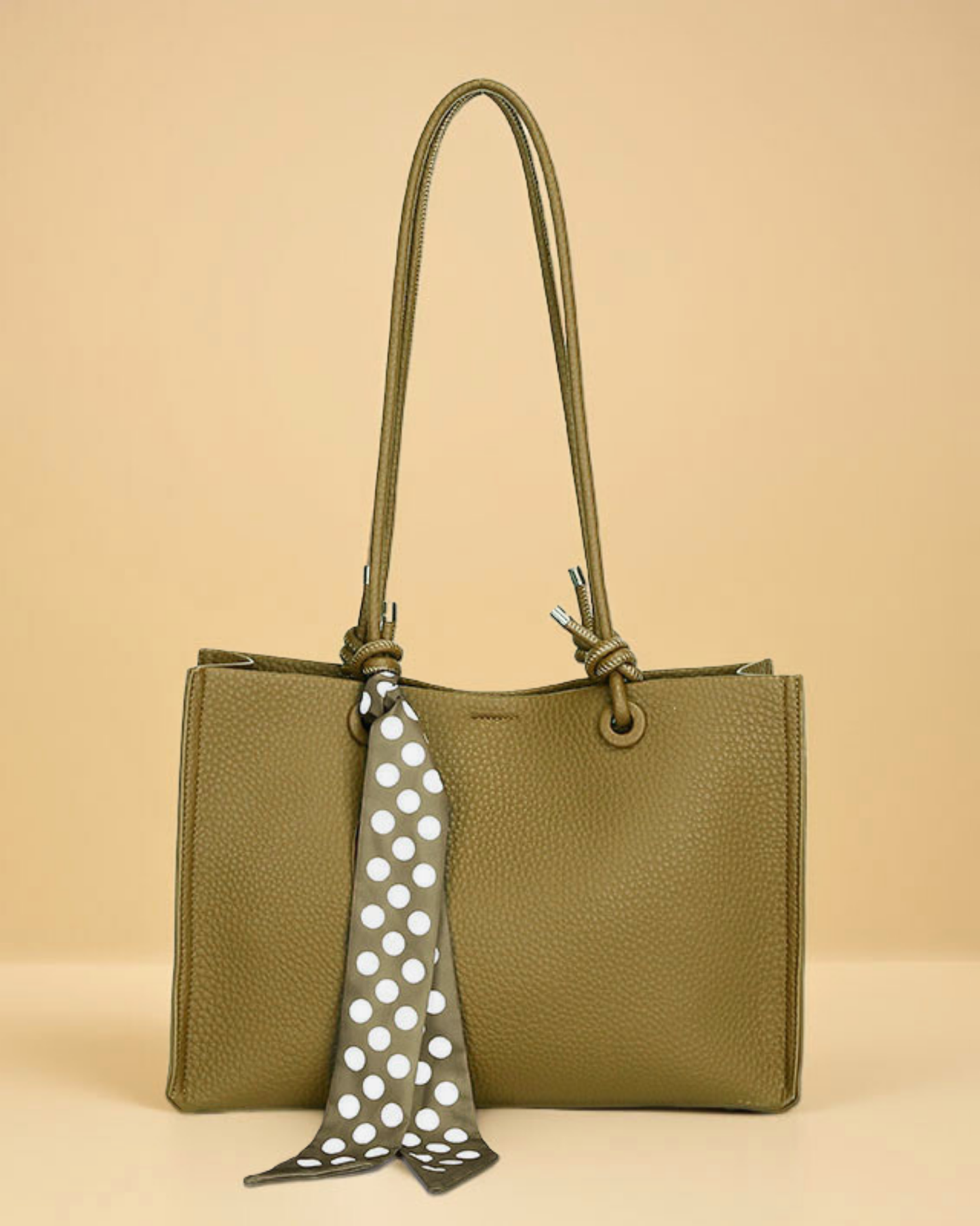 Black Friday • Cartera Tipo Tote de Asas Largas con Pañuelo Decorativo y Estuche Interno removible  – Diseño Texturizado y Práctico