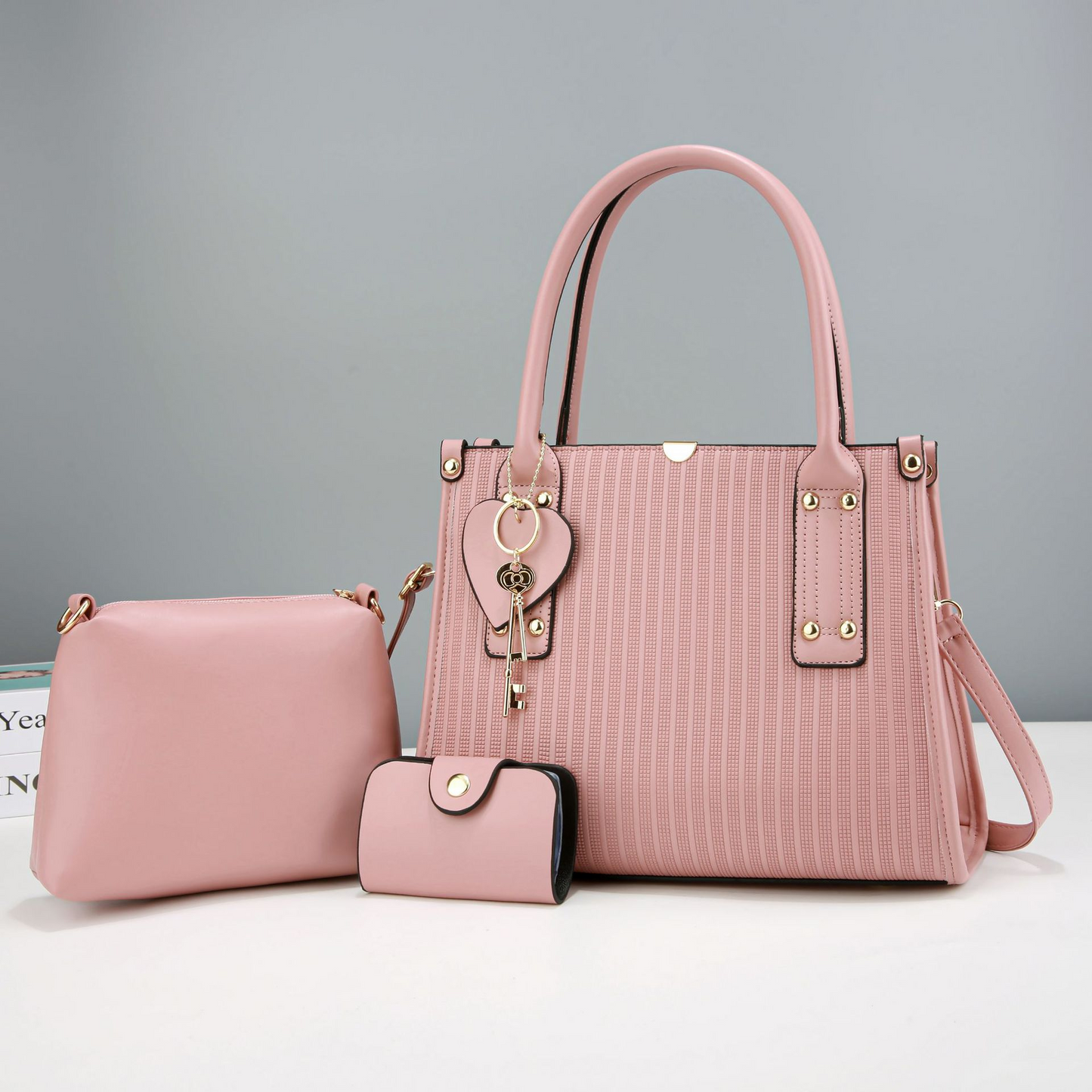 Set de 3 Piezas con Bolso Mediano para la Mujer Moderna