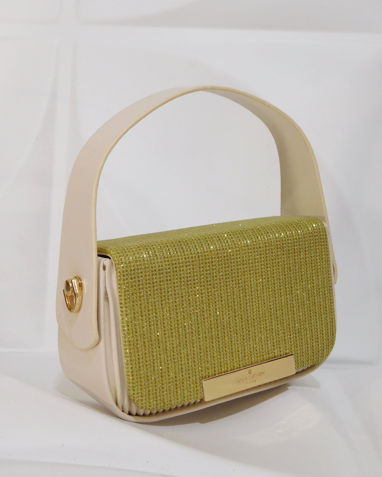 Mini carteritas tipo crossbody a la moda