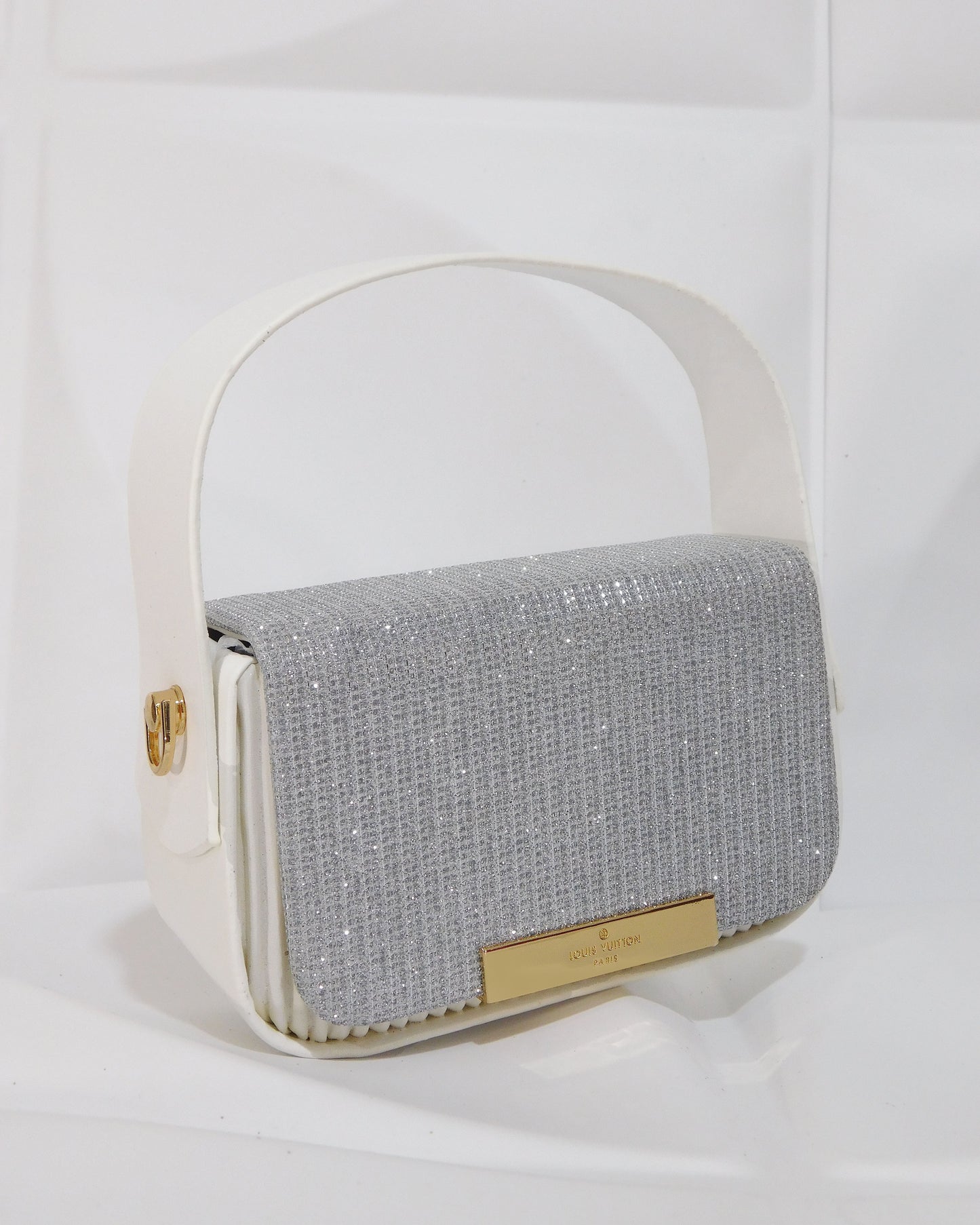 Mini carteritas tipo crossbody a la moda